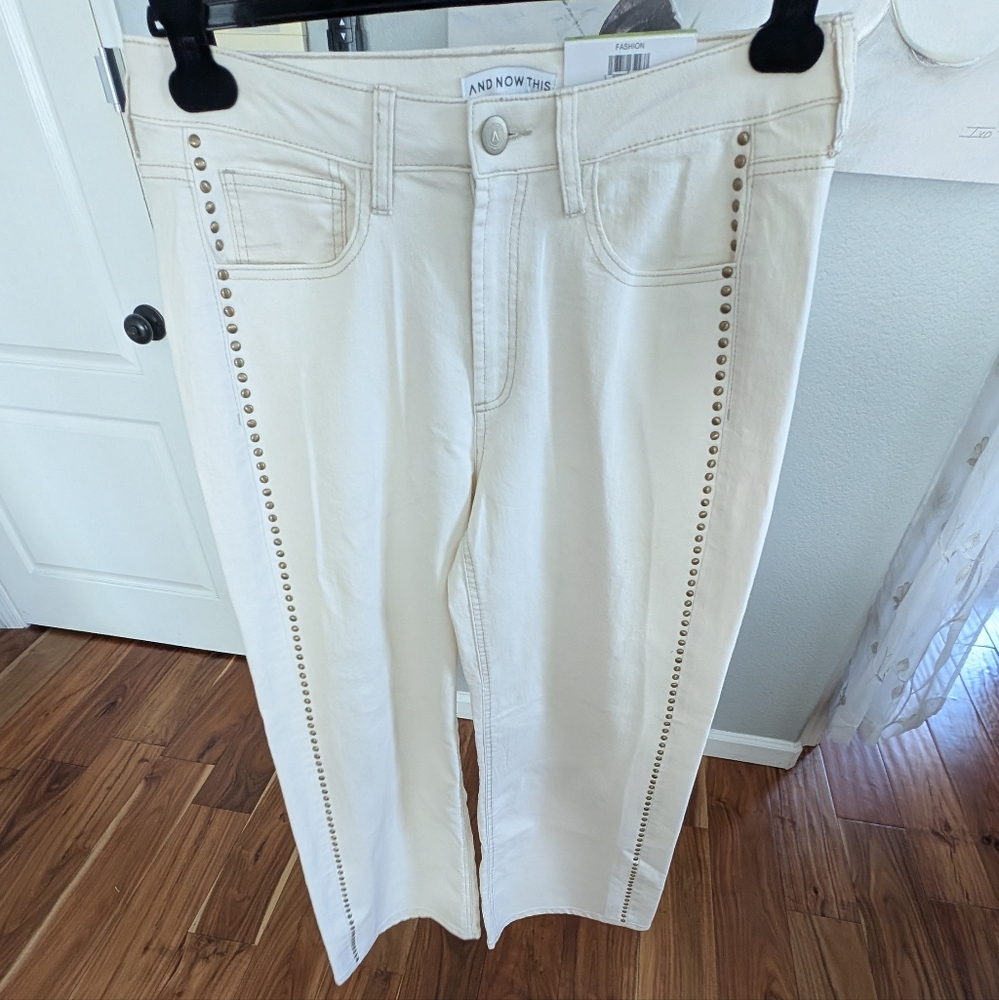 And Now This Studded Stetch Midrise Macadamia Pant Size 30 Nwt❤️